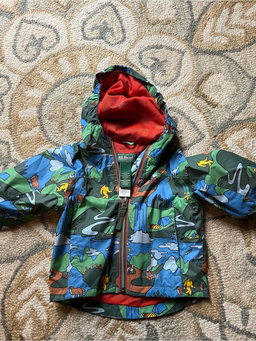 L.L. Bean 4T rain wind jacket